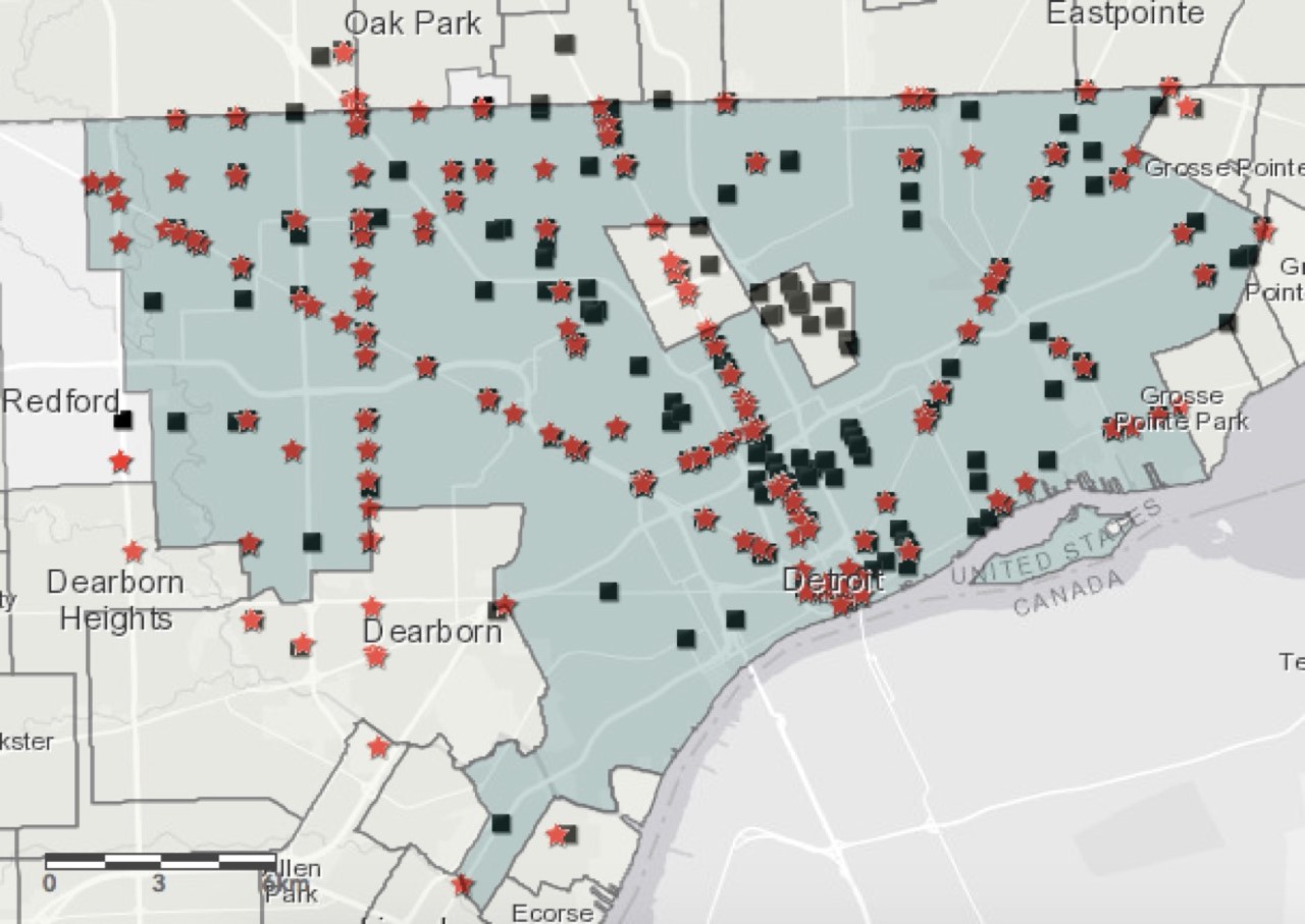 Map of current vs. proposed bus shelters in the city of Detroit