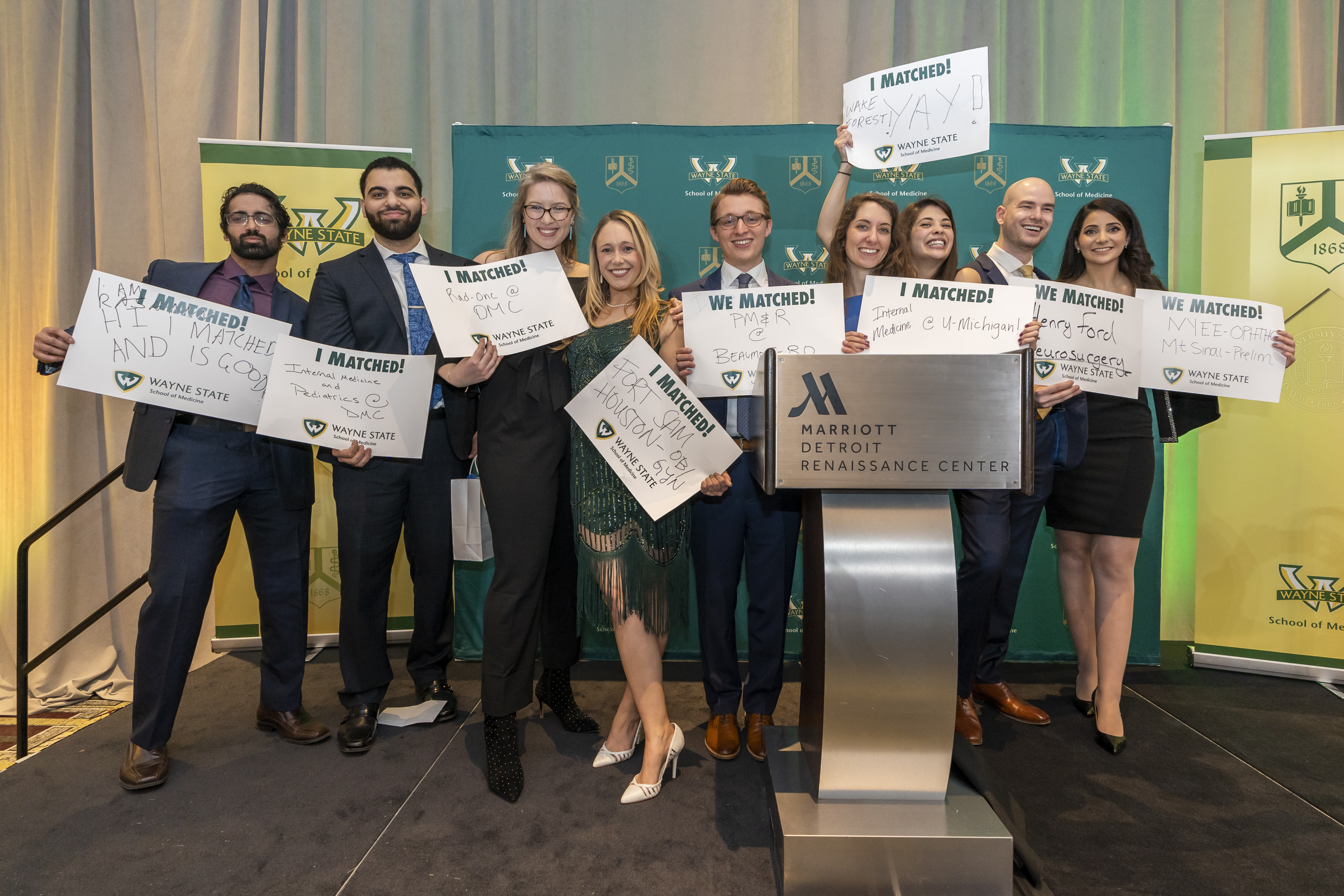 Class of 2019 MD students celebrate residency match success rate of 98 percent