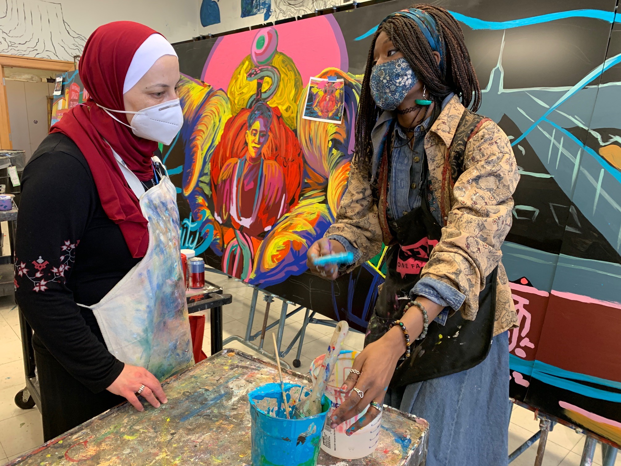 Mural painting class brings together art, medicine and the humanities at  WSU - School of Medicine News - Wayne State University