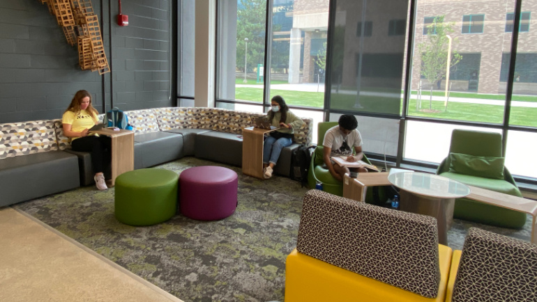 Lugar de estudio: encuentre lugares para estudiar en todo el campus y participe en el aprendizaje a distancia – Today @ Wayne