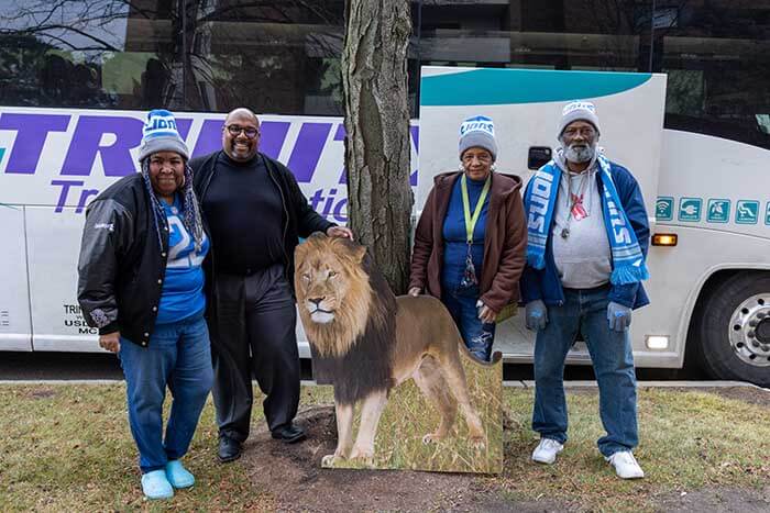 detroit lions bus trips
